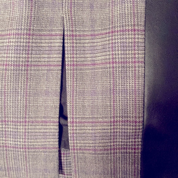 Dex  formal plaid skirt with faux leather sides stripes. Perfect  for work - Picture 5 of 5
